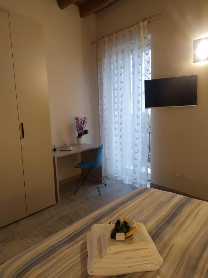 Corte Trento 代森扎诺-德尔加达 外观 照片